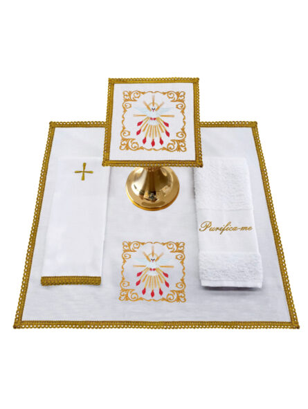 Conjunto de Alfaias Bordado Espirito Santo