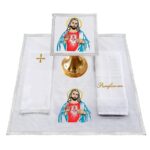 Conjunto de Alfaias Bordado Sagrado Coração de Jesus