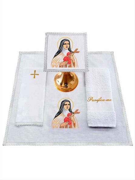 conjunto alfaia bordado santa Teresinha